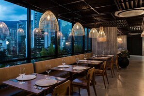 Dining - Faranda Collection Medellin, a Member of Radisson Individuals (Medellín)