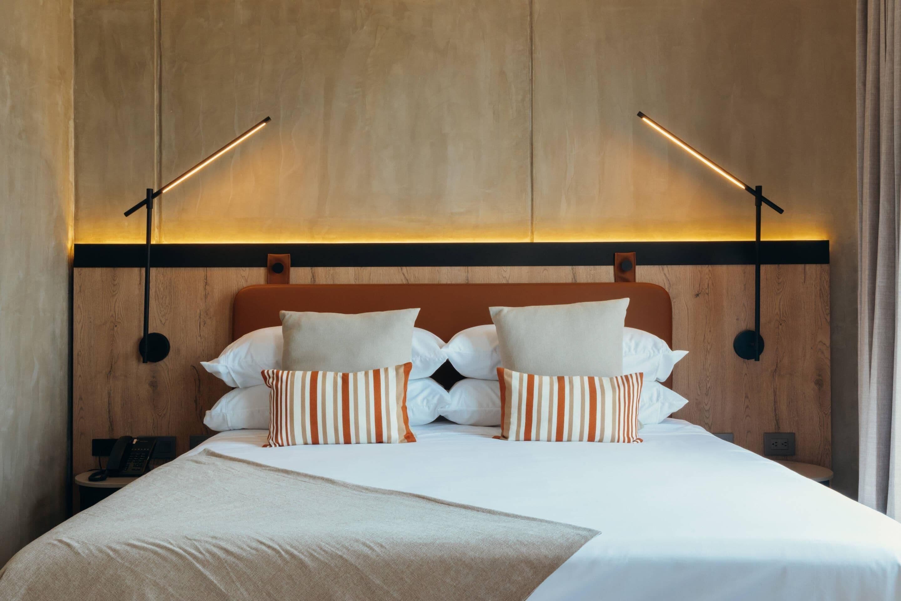 Suite - 1 kingsize-seng - ikke-ryger | Premium-sengetøj, minibar, pengeskab på værelset, skrivebord