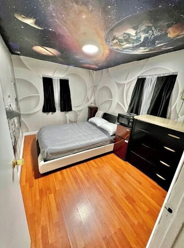 1 bedroom