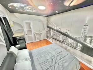 1 bedroom