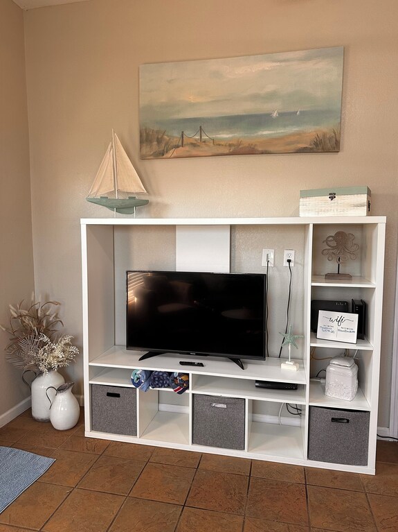 Seaside Bungalow - Port Orange, FL