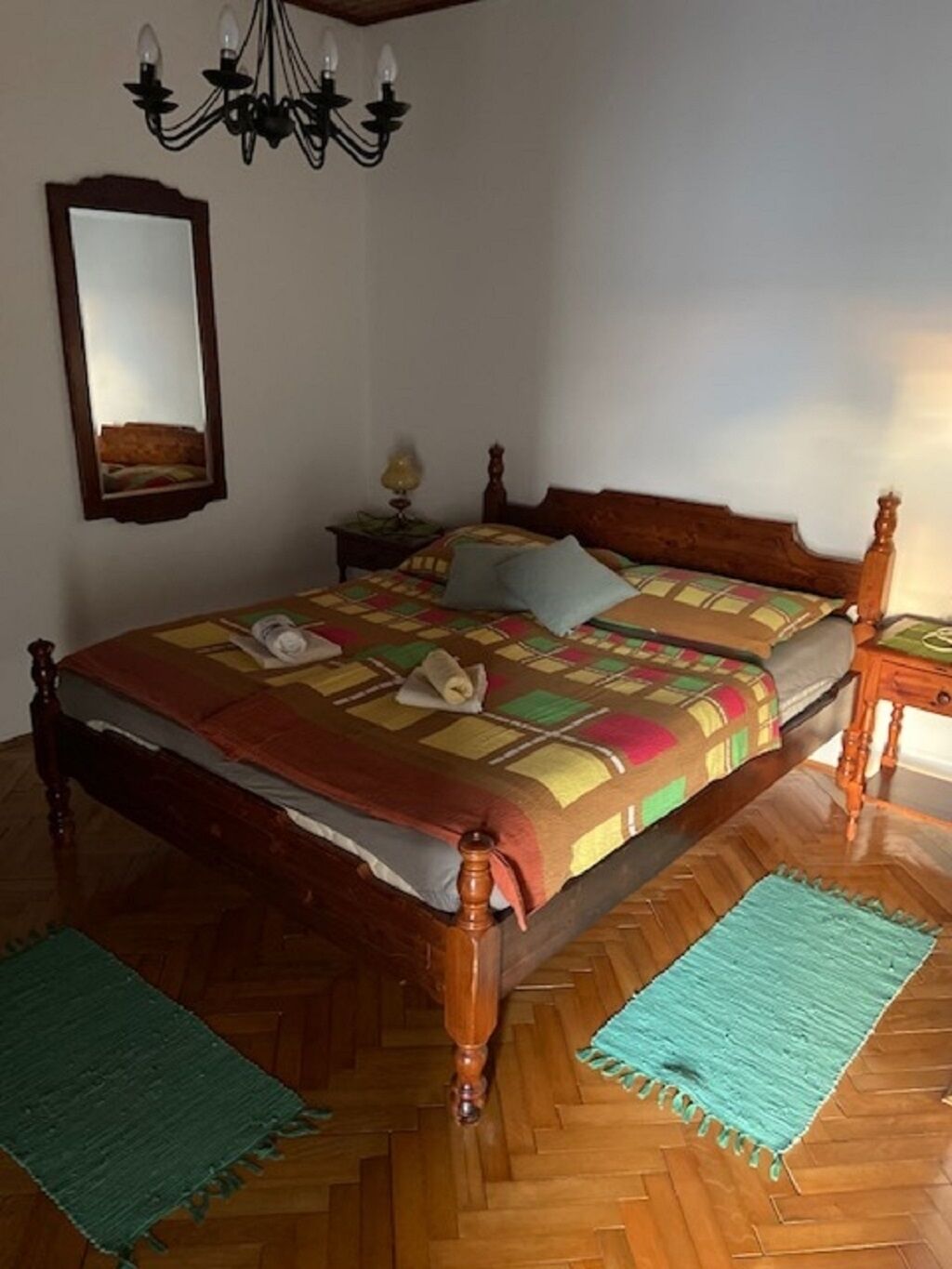 1 camera, Wi-Fi gratuito, lenzuola