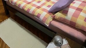 1 غرفة نوم وواي فاي مجانًا وملاءات أسرّة