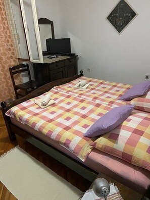 1 bedroom, free WiFi, bed sheets, wheelchair access