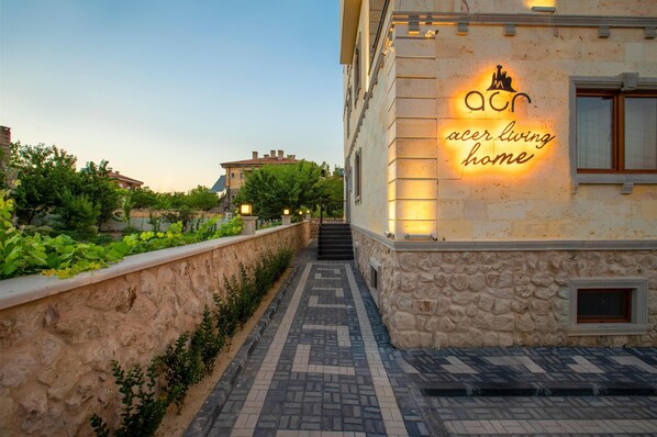 บริเวณภายนอก