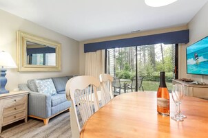 公寓式客房 | 起居区