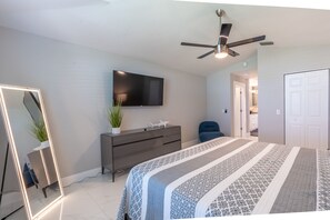 3 slaapkamers, een strijkplank/strijkijzer, gratis wifi, beddengoed