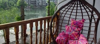 Fengyuan Yuanjiangjing Hotel