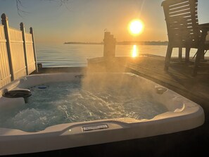 مغطس سبا خارجي