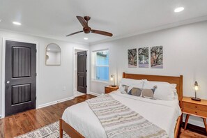 3 عدّة غرف نوم ومكتب ومكواة/لوح كي وواي فاي مجانًا