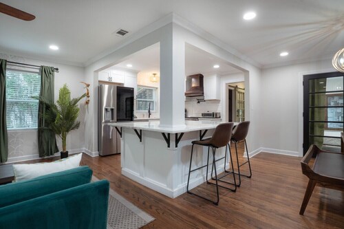 Savannah Lux -Htd Pool, Ht Tub, Mini Golf, Firepit