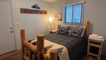 4 bedrooms, free WiFi, bed sheets