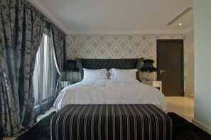 Business Room, 1 Bedroom, Transfer Shower, City View | 1 bedroom, free WiFi