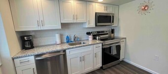 Pretty Posh Pad-Block to Ocean Casino and Waterpark