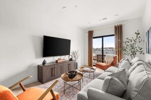 Smart TV, offices