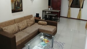 Traditional Apartment | Living area - Aptos Casa Caribe CR (Limón)