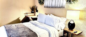 Eagle Stay 7 Condo-Eagle Pass