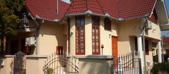 Ground Floor Premium 2-Room Apartment for 4 Persons