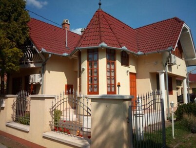 Ground Floor Premium 2-Room Apartment for 4 Persons