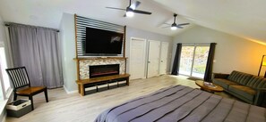 5 bedrooms, iron/ironing board, free WiFi, bed sheets