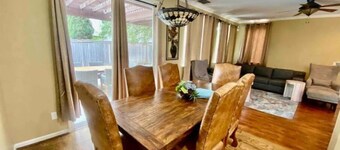 BIG Beautiful Home 2Miles SAC Airport 8 Min DownTown DOCO Old Sac, Discovery Prk