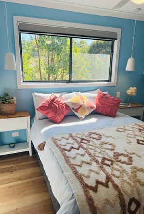 2 makuuhuonetta, silitysrauta/-lauta, vauvan matkasänky, ilmainen Wi-Fi