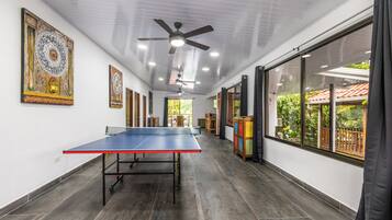 Family House | Living area | 42-inch Smart TV with cable channels