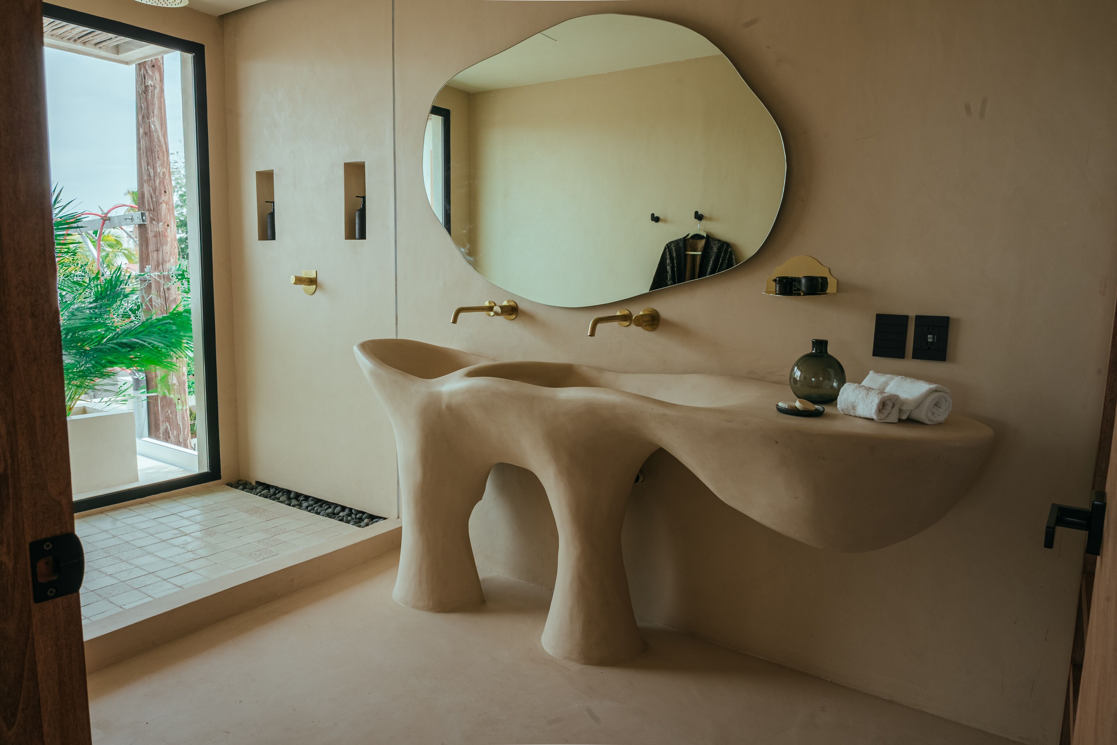 Photo - Republica Pagana