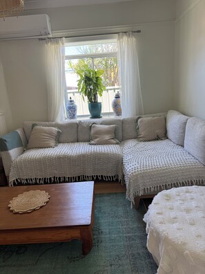 TV connectée, table de tennis de table