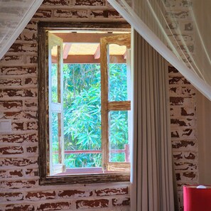 Deluxe Villa, 3 Bedrooms, Private Pool, Garden View | 3 bedrooms, down comforters, memory foam beds, in-room safe - Danaya's villa (Ubud)