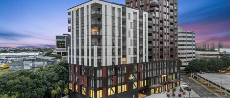 واجهة المنشأة