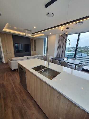 ラ キンタ バイ ウィンダム エラーズリー オークランド