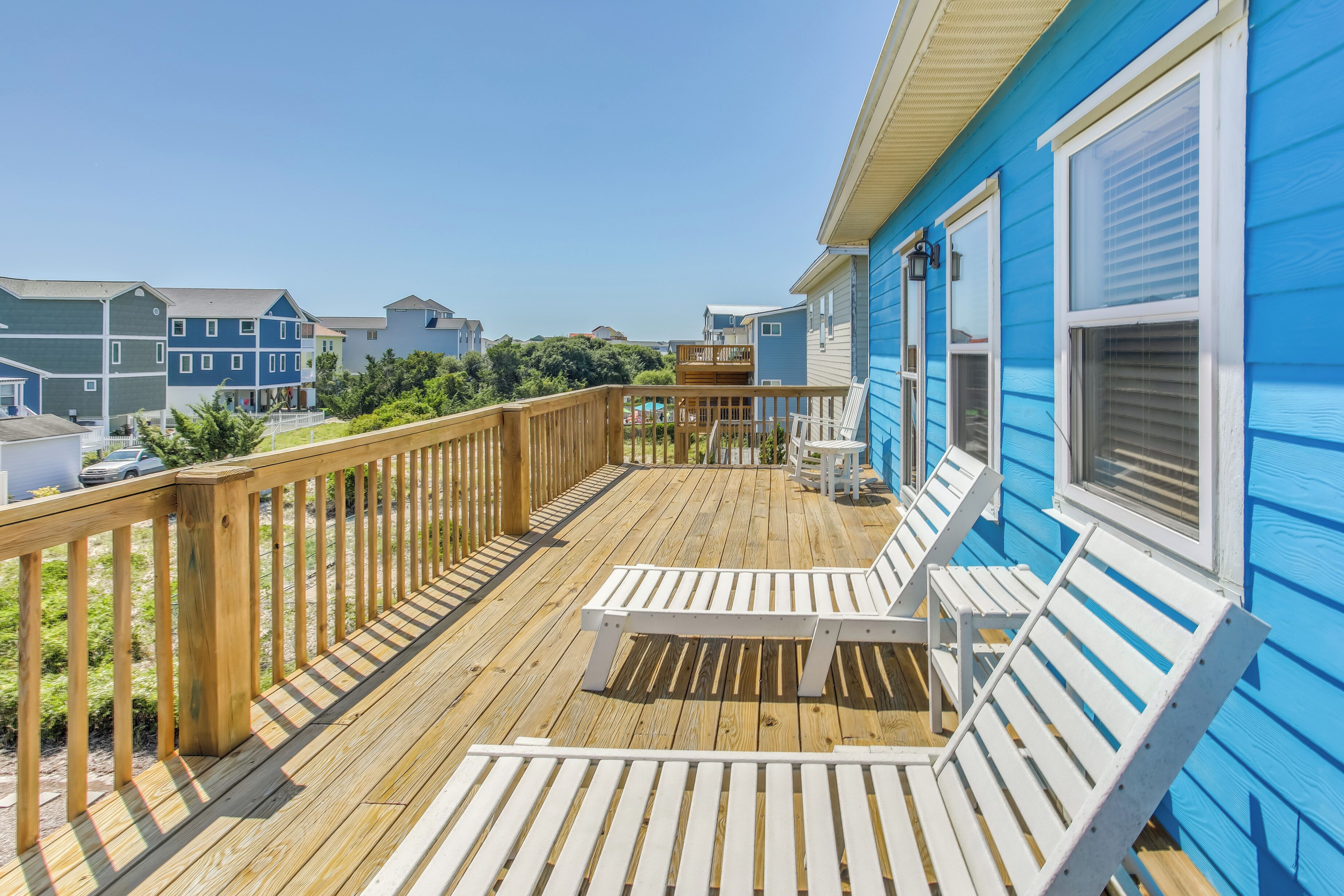 Surf City Vacation Rental: Steps to Beach!