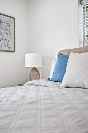 1 soverom, skrivebord, strykejern/-brett og wi-fi