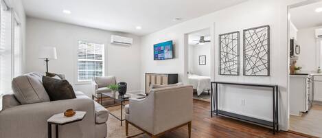 Televisión y oficina