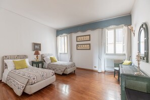 3 bedrooms, WiFi, bed sheets - iFlat | Incredible view of the Roman Forum (Roma)