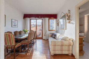 Living area - iFlat | Incredible view of the Roman Forum (Roma)