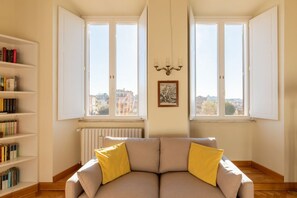 Living area - iFlat | The Roman View (Roma)
