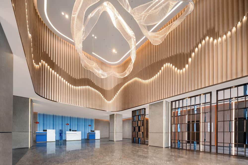 Holiday Inn Express Nanjing Jiangbei Wonhall Mall by IHG