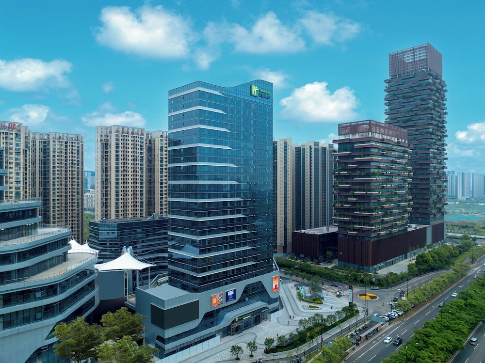Holiday Inn Express Nanjing Jiangbei Wonhall Mall, an IHG Hotel photo 2