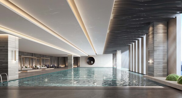 Indoor pool - Crowne Plaza Jinan Runhua Hotel by IHG (Jinan)
