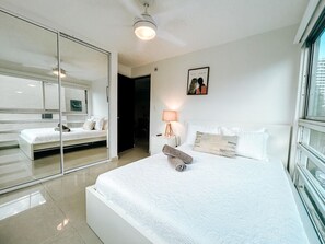 2 Schlafzimmer, Reisekinderbett, kostenloses WLAN, Bettwäsche