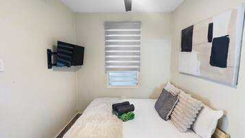 2 bedrooms, desk, travel crib, free WiFi