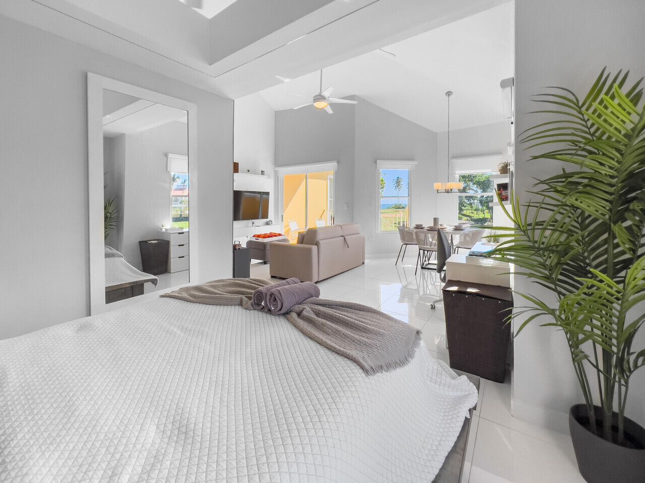 1 quarto, escrivaninha, berço de viagem, Wi-Fi de cortesia