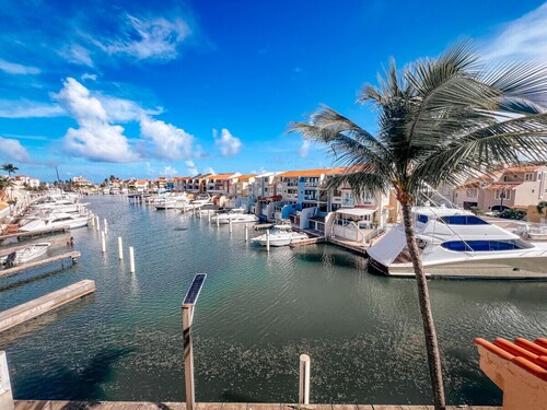 Hidden Gem 💎 @ Palmas Del Mar w/ View of Marina