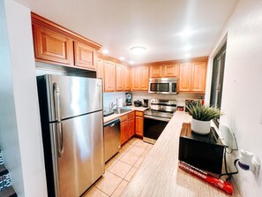 Fridge, microwave, oven, stovetop - Hidden Gem 💎 @ Palmas Del Mar w/ View of Marina (Palmas del Mar)