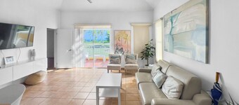 Oasis Beach Apt in Palmas del Mar w/ Pool & Views