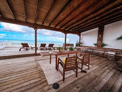 Hiddem Gem w/ Ocean View & Rooftop @ Old San Juan