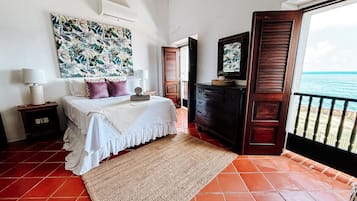 2 habitaciones, escritorio, cuna de viaje y wifi gratis