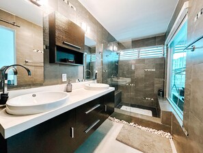 Hair dryer, towels